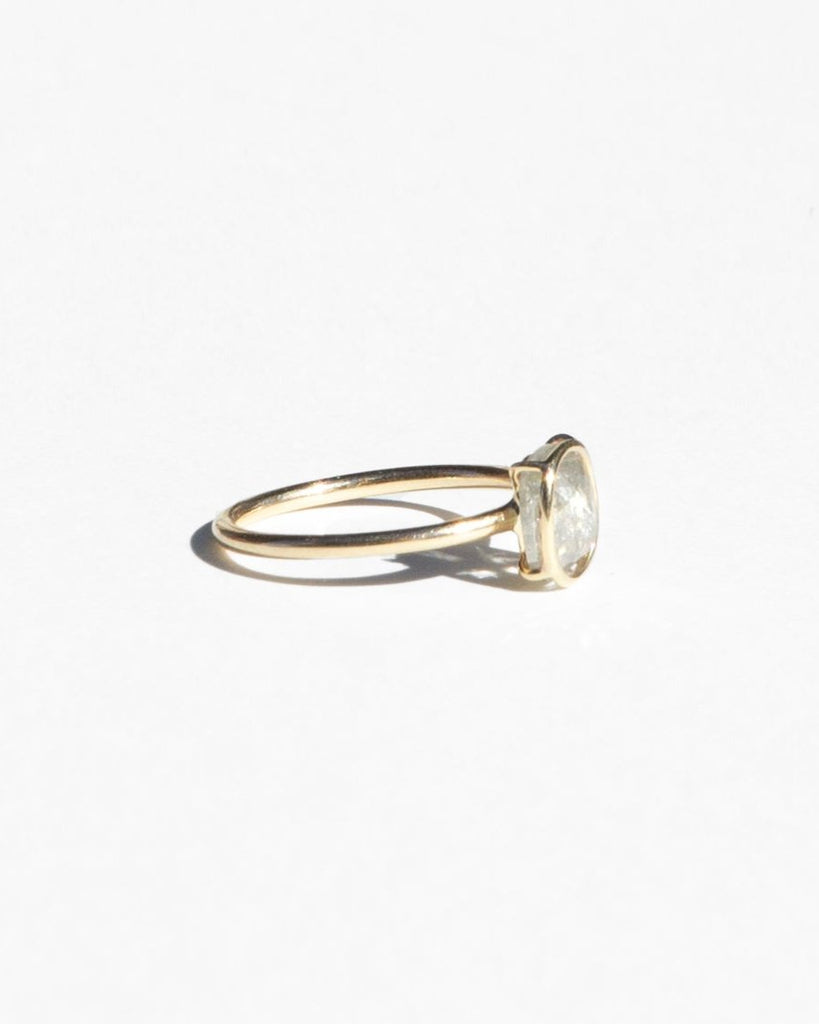 14K Hazel Mineral Diamond Floating Ring