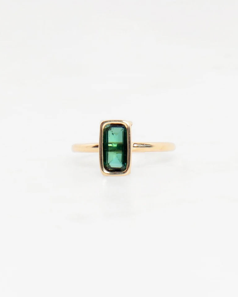 14K Ivy Green Tourmaline Floating Ring