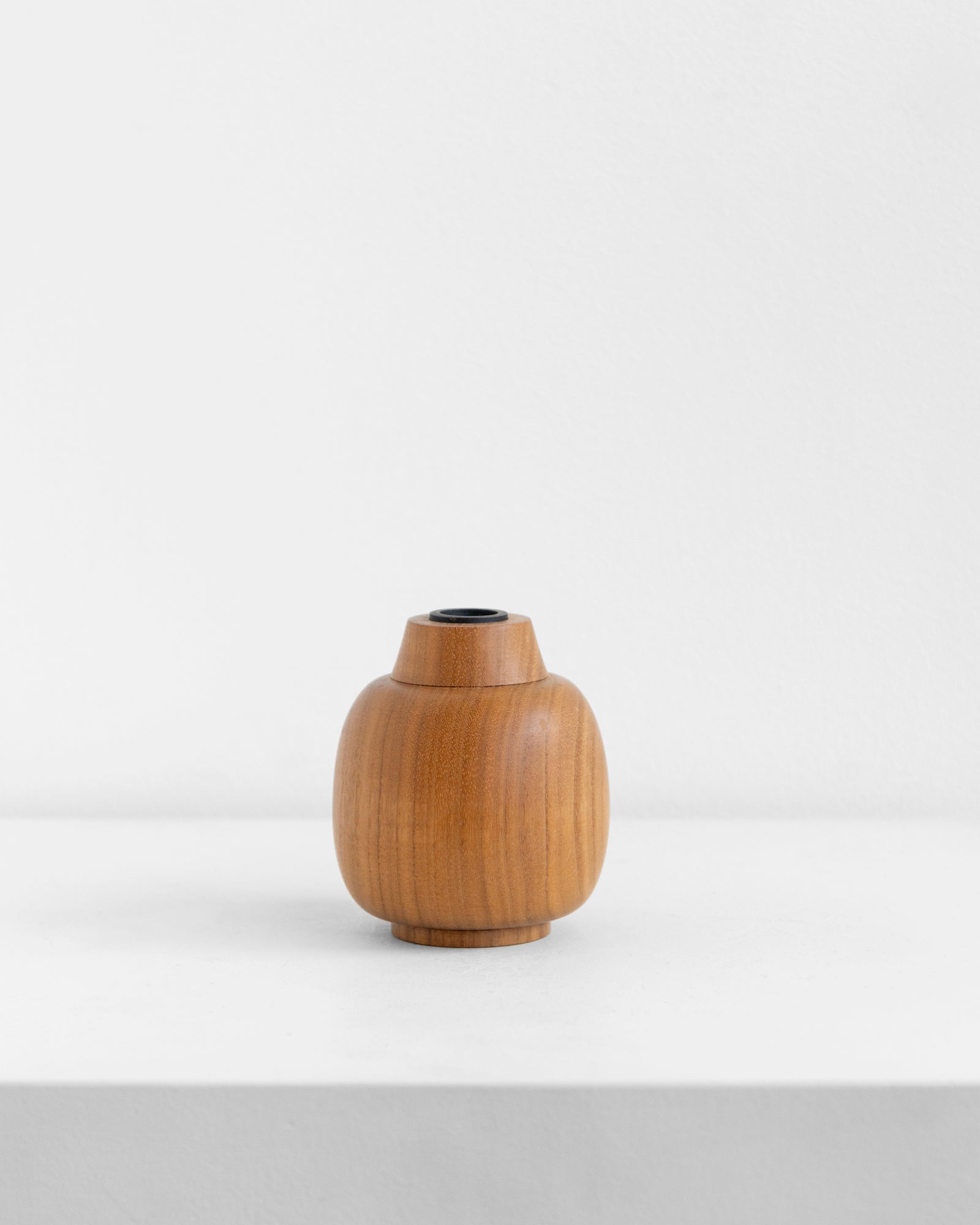 Chris Lehrecke - Candlestick X in Walnut