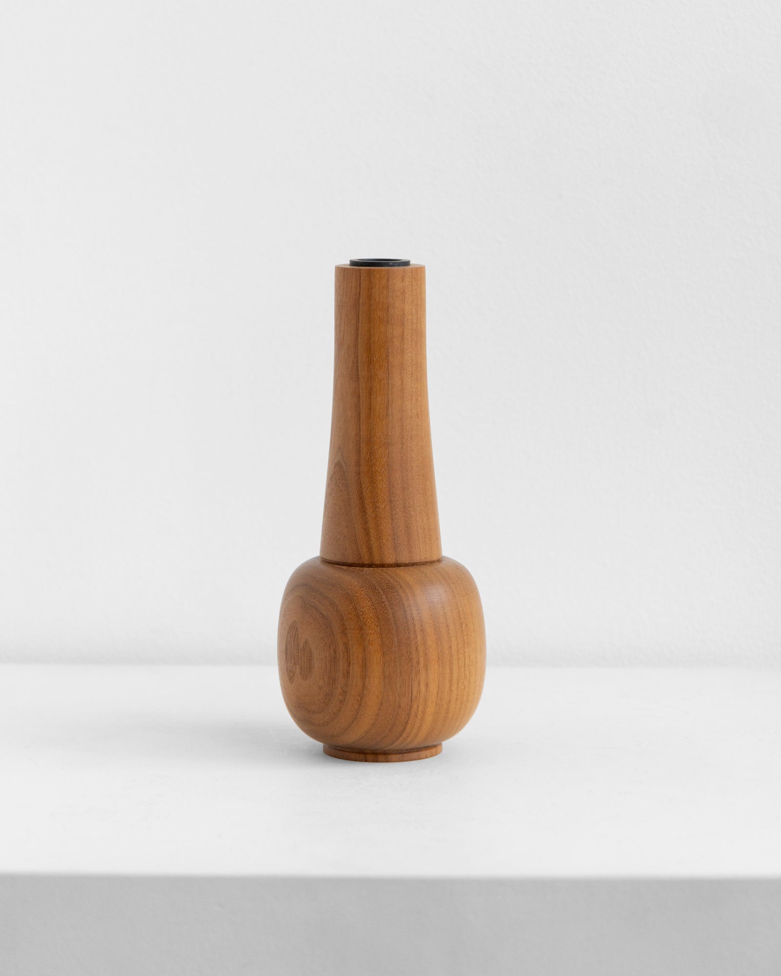 Chris Lehrecke - Candlestick IX in Walnut