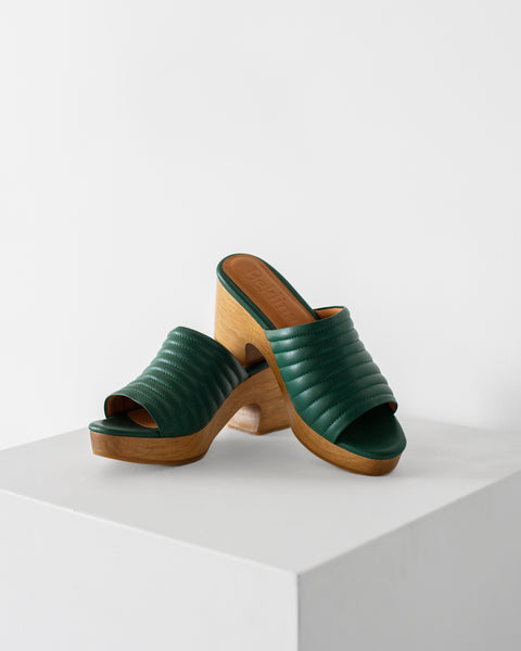 Beklina - Ribbed Open Toe Clogs in Parsley – Mary MacGill