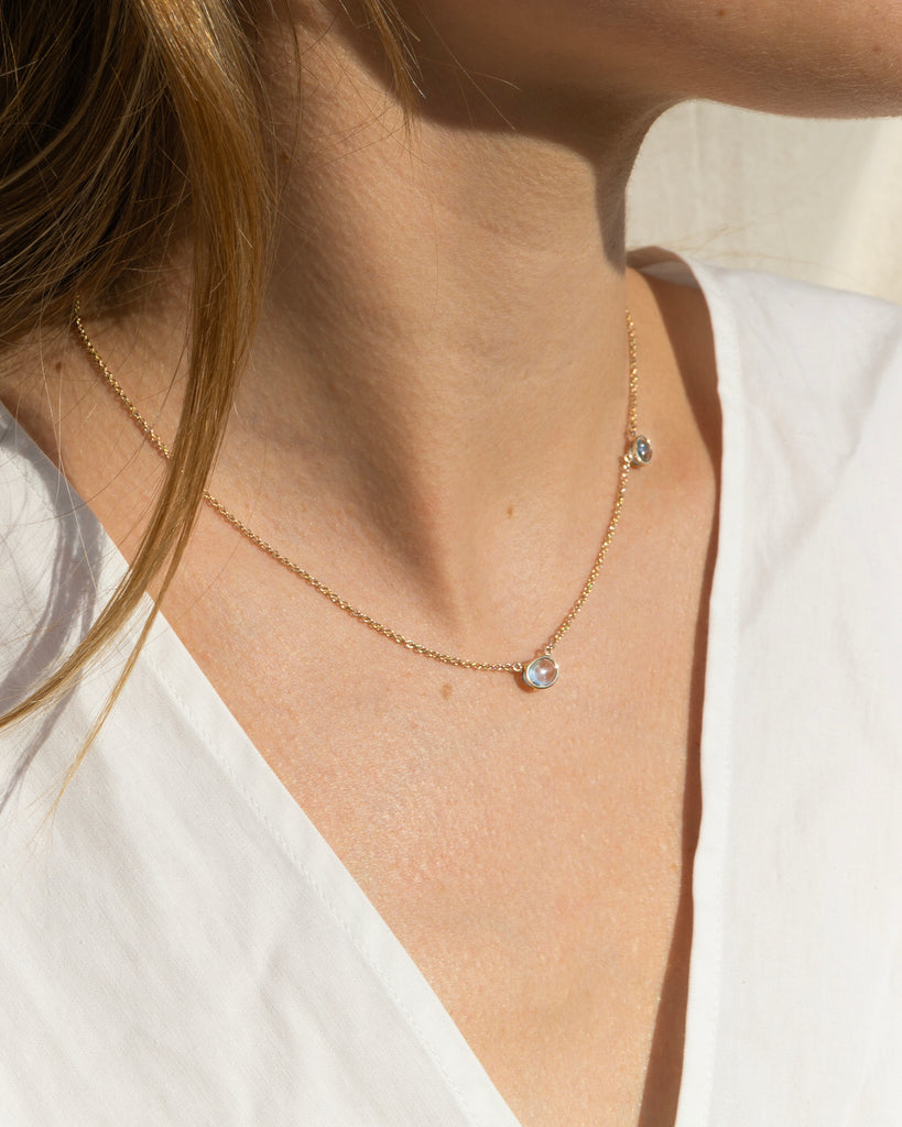 14K Twin Glace Floating Necklace