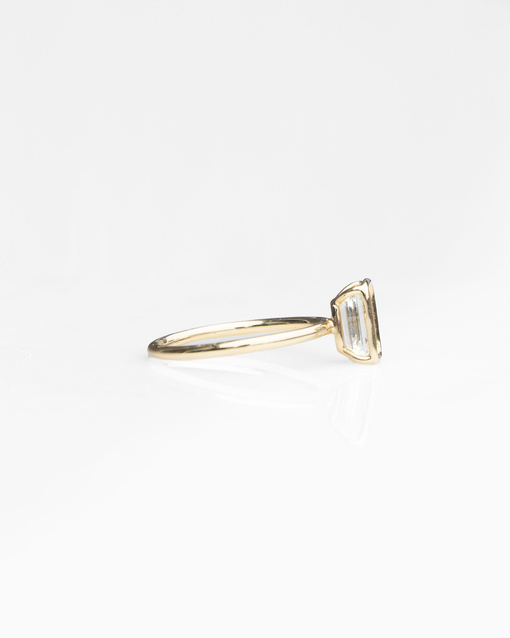 14K Classic Emerald Cut Diamond Floating Ring