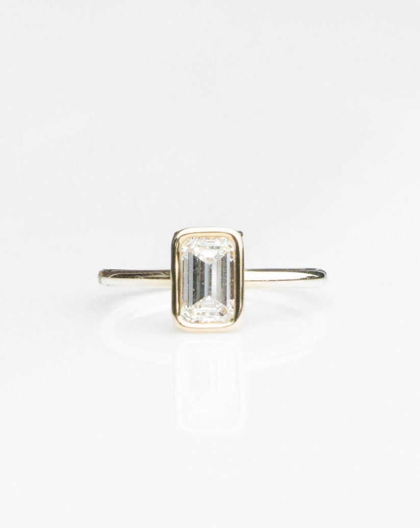 14K Classic Emerald Cut Diamond Floating Ring