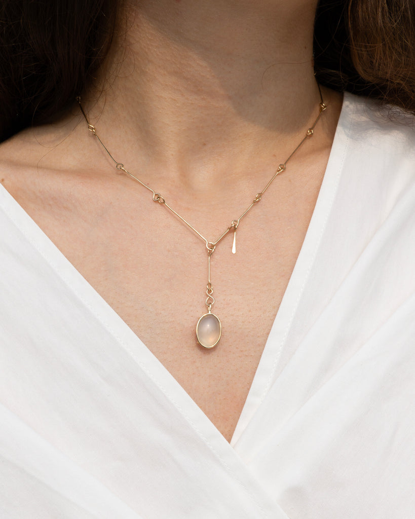 14K Nuage Bone Chain Pendant