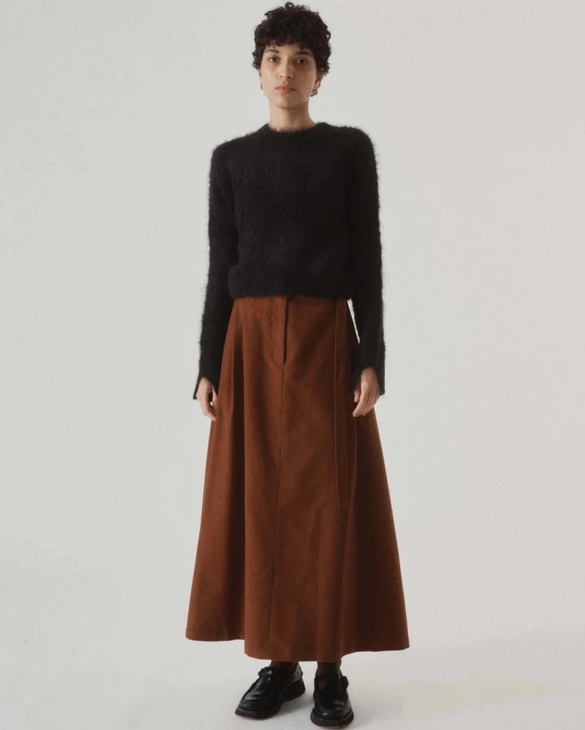 Sayaka Davis - Cropped Sweater in Black